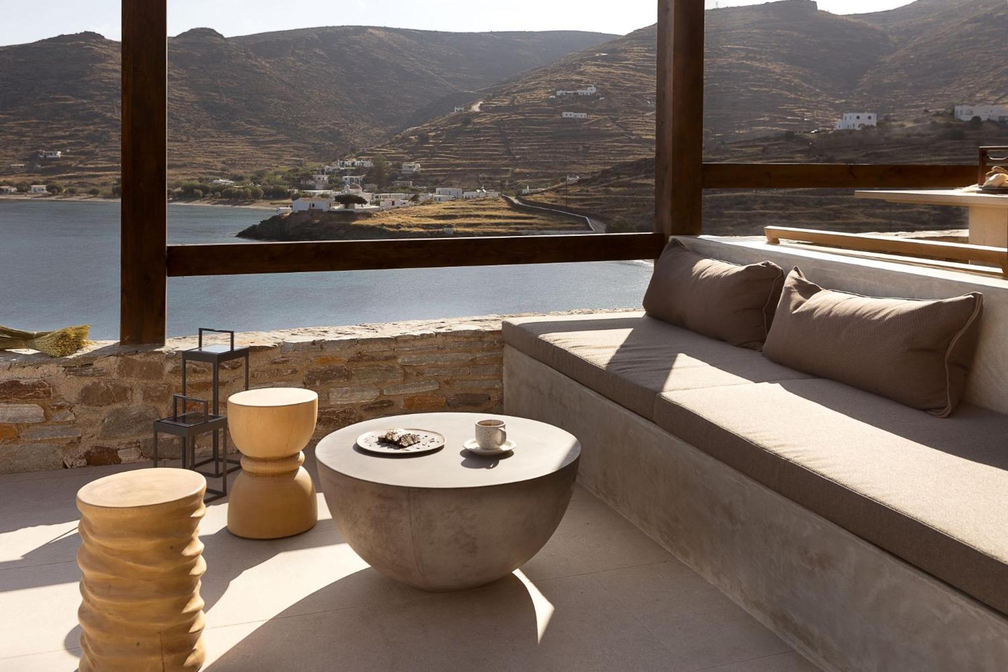 Yfes Kythnos Exterior foto